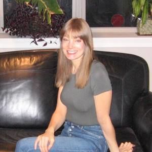 Meet your Posher, Jennifer